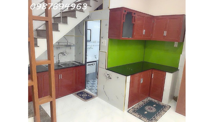 Q8 ÂU DƯƠNG LÂN 4.2x8M GẦN BỆNH VIỆN PHỤC HỒI CHỨC NĂNG NGAY CHỢ 3.XT